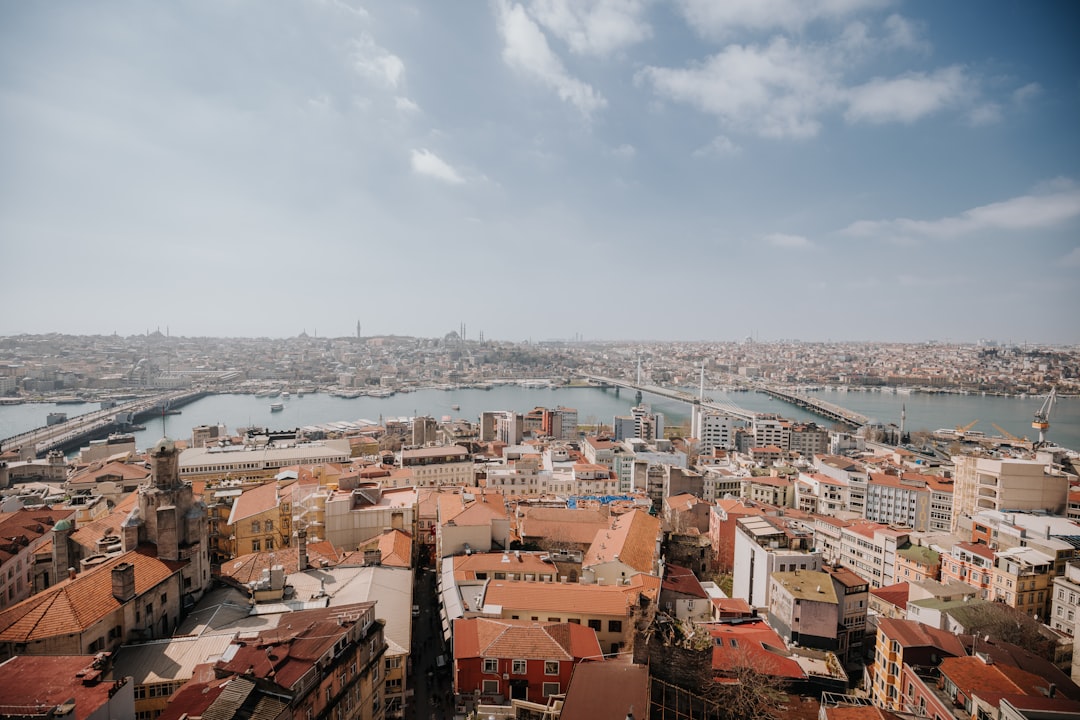 Riyadh to Istanbul Flights: Best Airlines, Prices & Tips