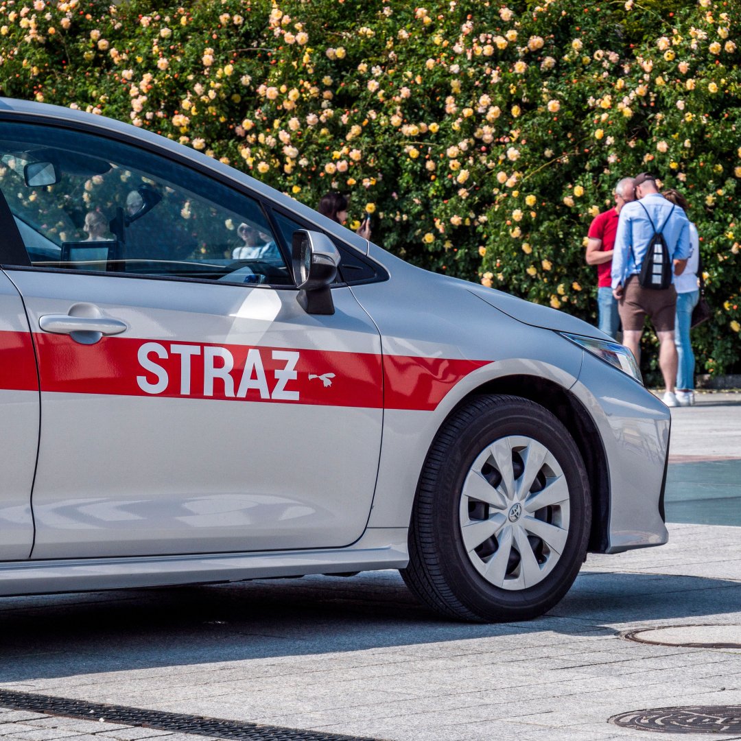 How to Contact Your Embassy When Stranded in a Crisis Zone