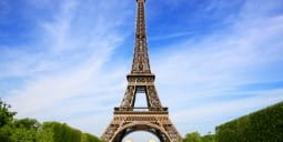 رحلات رخيصة إلى باريس