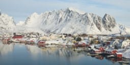 Flights to Svolvaer